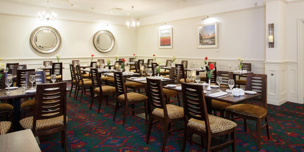 The Clonakilty Hotel מראה חיצוני תמונה